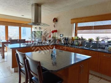 Casa en Renta en La Estadía con Alberca, Terrazas y Cancha de Fútbol