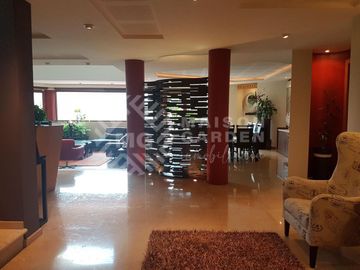 Casa en Renta en La Estadía con Alberca, Terrazas y Cancha de Fútbol