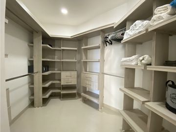 Apartamento en venta a puerta cerrada, Sector Buenavista