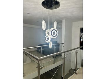 SE ARRIENDA HERMOSA CASA EN CERRITOS