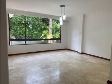 CASA TRADICIONAL EN BENEDICTINOS ENVIGADO