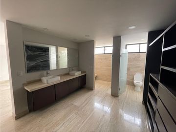 Casa En Venta En Parque Guanajuato Lomas De Angelópolis