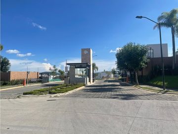 Lote En Venta En Parque Brucelas Lomas de Angelopolis II