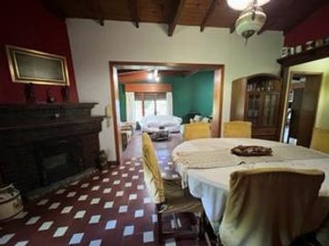 HERMOSA QUINTA EN PARQUE PERO - OPORTUNIDAD!