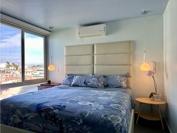 UNICO DEPARTAMENTO EN PRIMERA LNEA AL MAR EN EDIFICIO IBIZA, MANTA