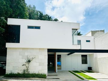CASA NUEVA ELEGANTE EN CUERNAVACA NORTE