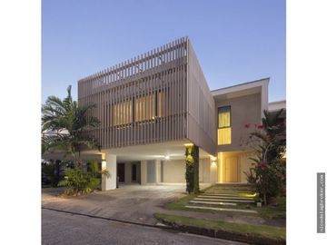 VENTA CASA EN PAITILLA FRENTE AL MAR
