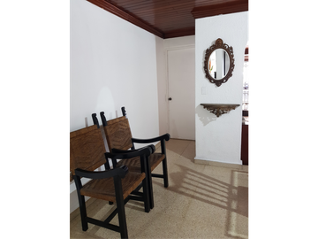 EL INGENIO / CASA COMERCIAL / 393 M2 / 6 HABITACIONES / TERRAZA