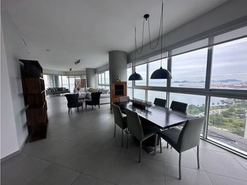 En Venta Yacht Club