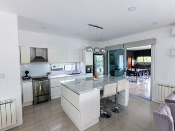 Venta casa Barrancas de Iraola