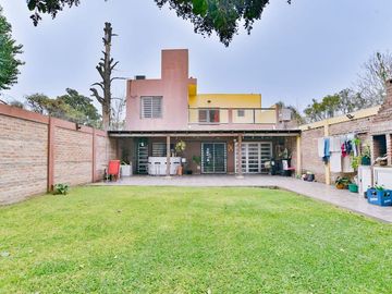 VENTA CASA EN CASTELAR