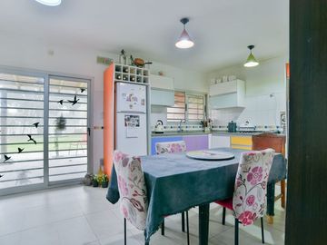 VENTA CASA EN CASTELAR