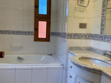 Paul Harris - Av Colón/La Quebrada - La escuela - Casa - Venta