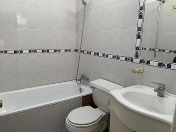Paul Harris - Av Colón/La Quebrada - La escuela - Casa - Venta