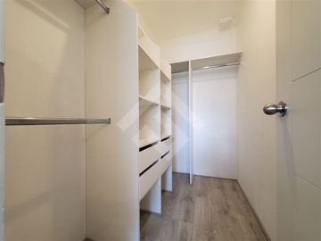 Departamento en Venta en Av. Américo Vespucio