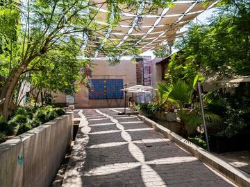 Departamento en Venta en Barrio Lastarria - Amplio Remodelado y Lleno de luz