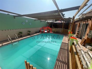 Casa en Venta en valle del Viento 03645