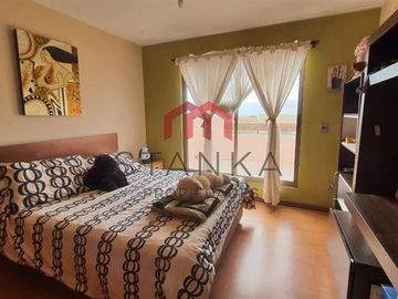 Casa en Venta en valle del Viento 03645
