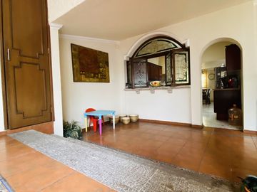 Casa en Venta, en Residencial Victoria