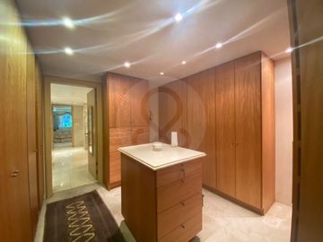 Casa en venta en Lomas de Tecamachalco