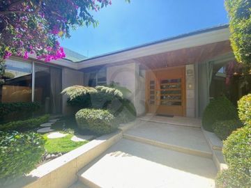 Casa en venta en Lomas de Tecamachalco