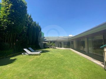 Casa en venta en Lomas de Tecamachalco