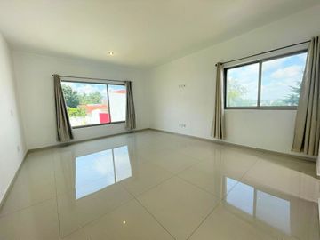Casa en Venta, Lomas de Valle Escondido, 4 Recámaras
