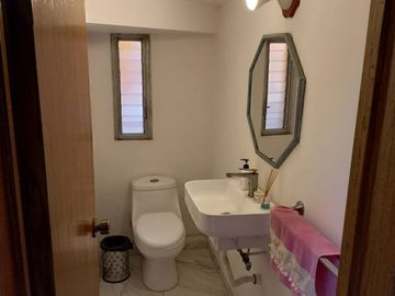 Casa en Venta, Lomas de Valle Dorado, 3 Recámaras