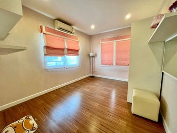 3 Bedroom House for sale at Nantawan Sathorn-Ratchaphruk