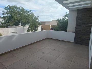 Residencia en Venta Real de Nogalar