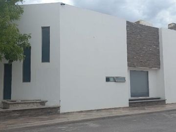 Residencia en Venta Real de Nogalar