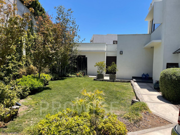Casa en Venta en Condominio El Santuario