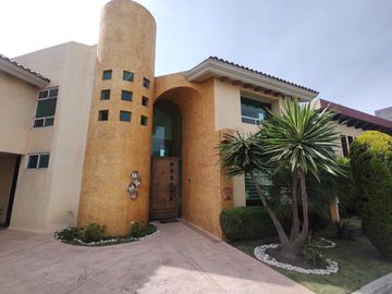 Casa residencial en venta, Fracc. Senda del Sol, Zerezotla, Cholula, Pue.