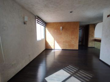 Casa residencial en venta, Fracc. Senda del Sol, Zerezotla, Cholula, Pue.