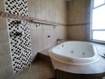 Casa residencial en venta, Fracc. Senda del Sol, Zerezotla, Cholula, Pue.