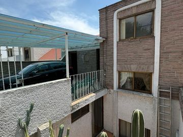 Casa en Venta, Lomas de Valle Dorado, 4 Recámaras