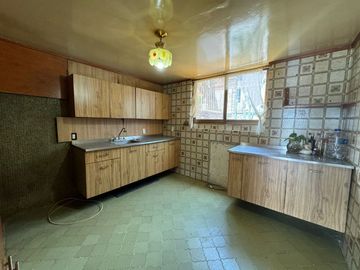 Casa en Venta, Lomas de Valle Dorado, 4 Recámaras