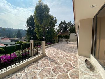 Casa en Venta, Lomas Hipódromo, 4 Recamaras