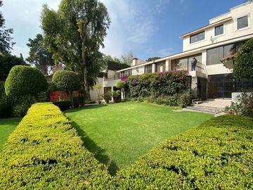 Casa en Venta, Lomas Hipódromo, 4 Recamaras