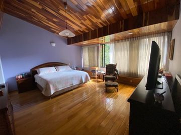 Casa en Venta, Lomas Hipódromo, 4 Recamaras