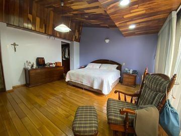 Casa en Venta, Lomas Hipódromo, 4 Recamaras