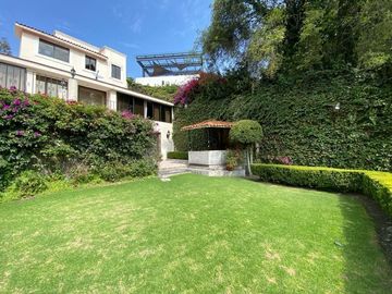 Casa en Venta, Lomas Hipódromo, 4 Recamaras