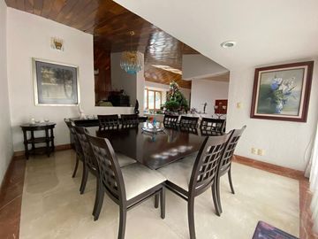 Casa en Venta, Lomas Hipódromo, 4 Recamaras
