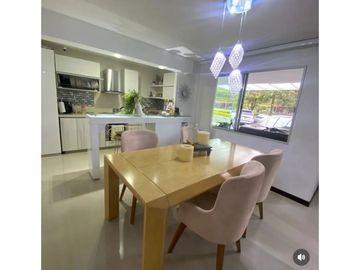 se vende espectacular casa en prestigioso conjunto residencial