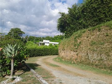 Venta Casa Campestre cerca de La Tebaida