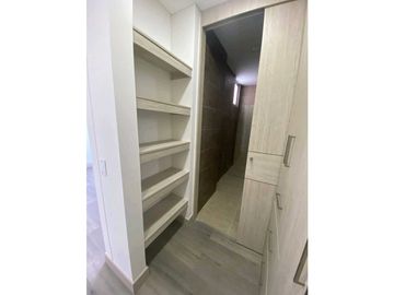Se vende apto en los cristales oeste cali