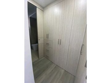 Se vende apto en los cristales oeste cali