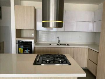 Se vende apto en los cristales oeste cali