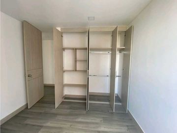 Se vende apto en los cristales oeste cali