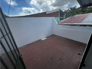 VENTA DE CASA EN VILLA LUCRE LAS QUINTAS II